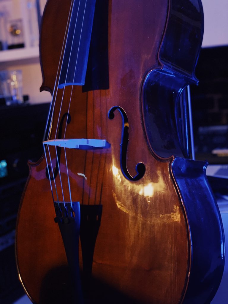 ‚Infinite’movie: cello run through …